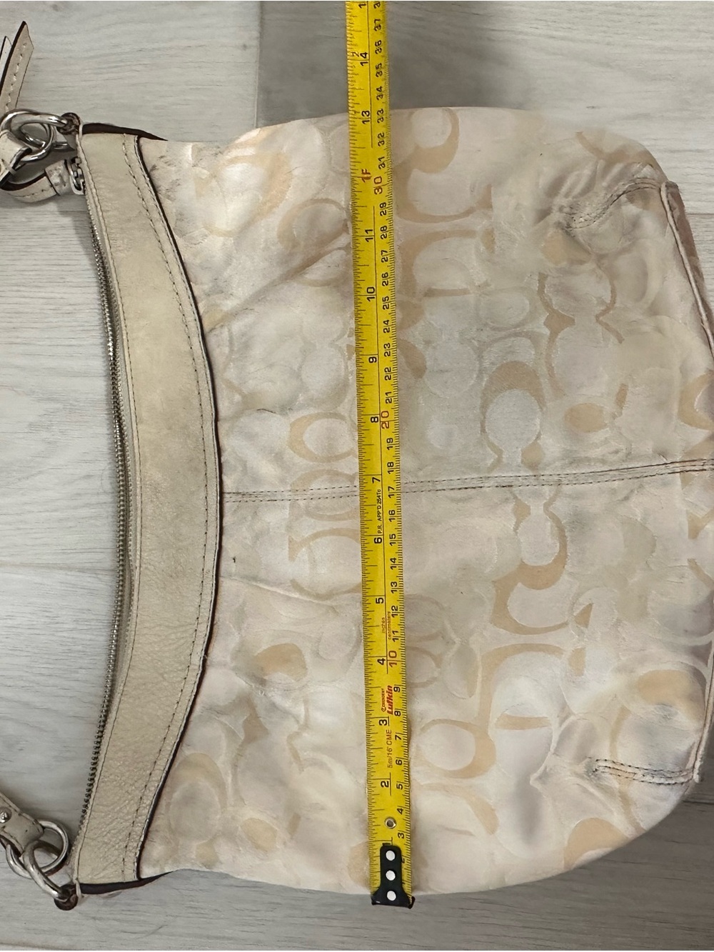 Coach Hamptons Leather Shoulder Bag